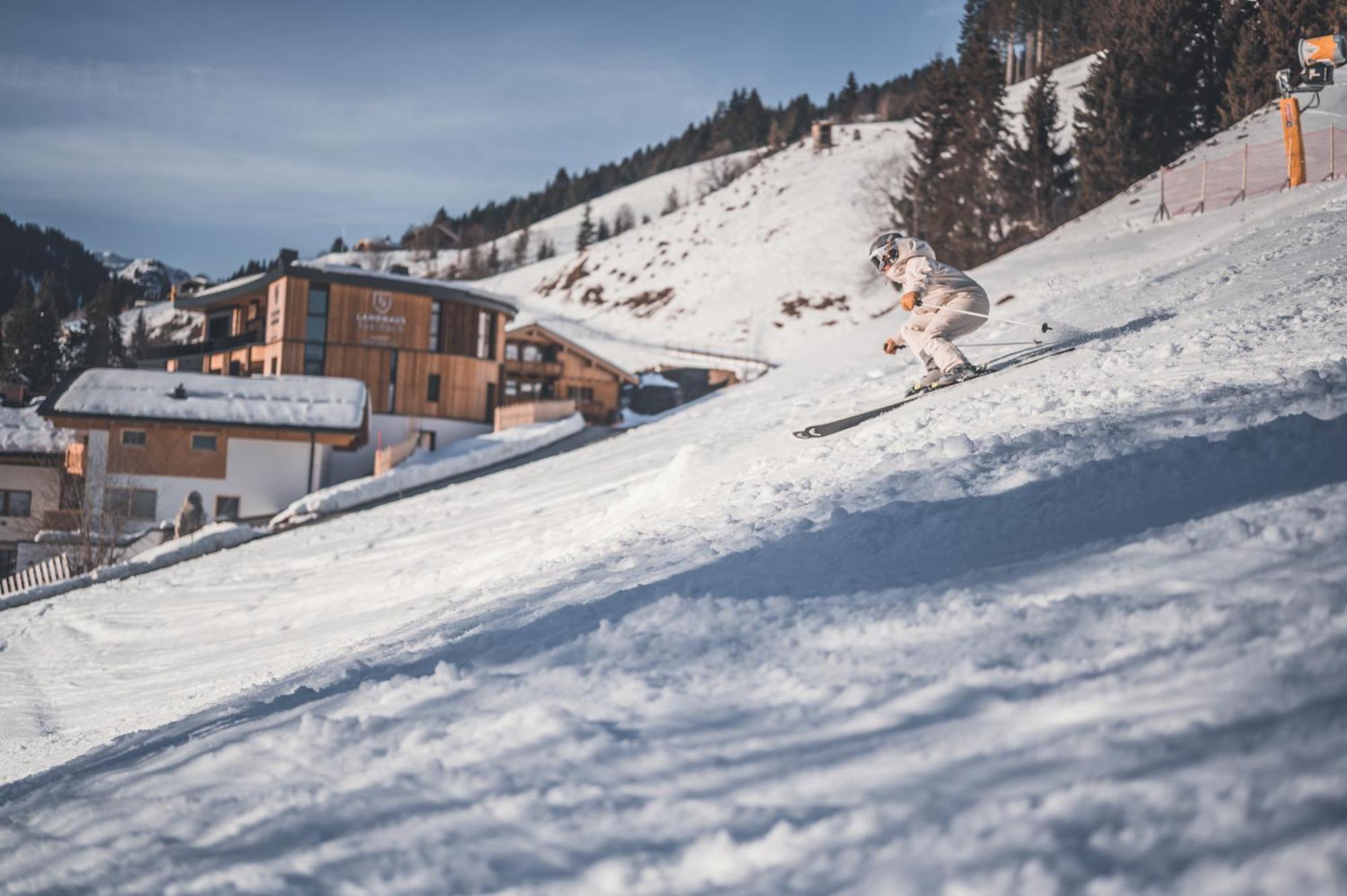 Landhaus Saalbach - Joker Card Included In Summer Bed and Breakfast Esterno foto