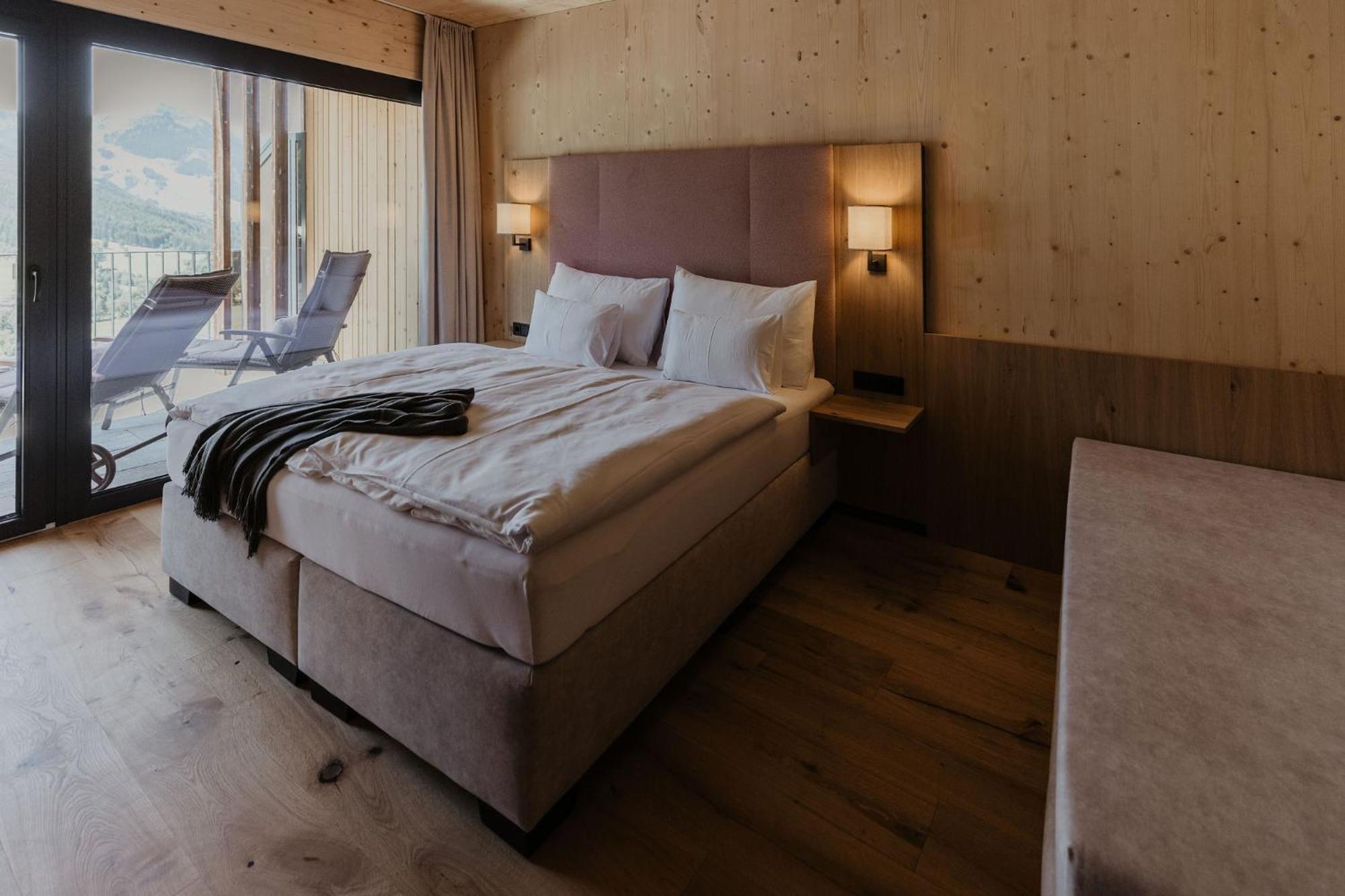 Landhaus Saalbach - Joker Card Included In Summer Bed and Breakfast Esterno foto